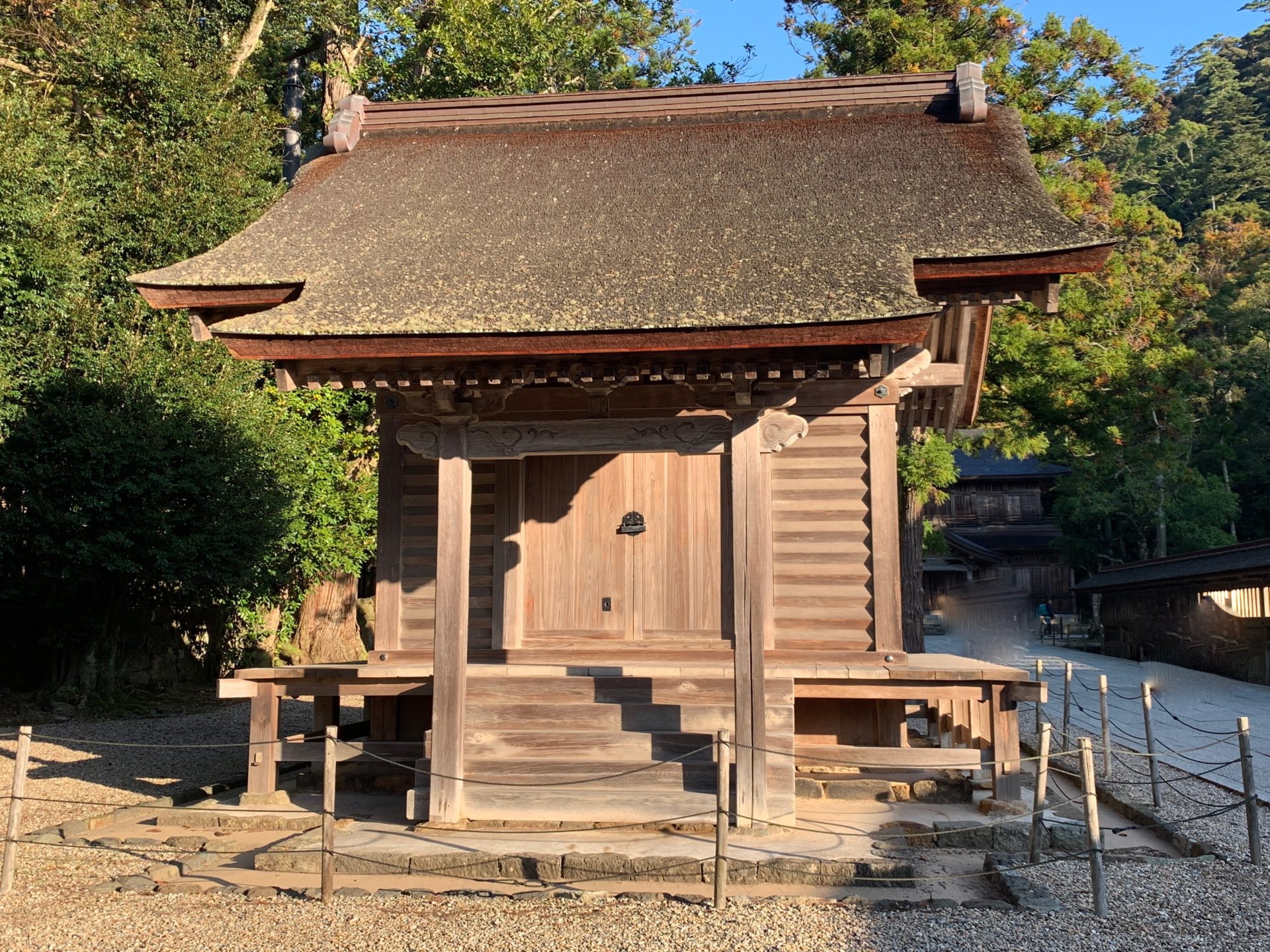 感謝の声続々 出雲の國 神棚注連縄セット鍛冶職人が作る ハガネの神棚 出雲大社 大注連縄 手作り 鉄製 日本製 モダン デザイン シンプル 壁掛け 伝統工芸 コンパクト Www Dexion Com Au