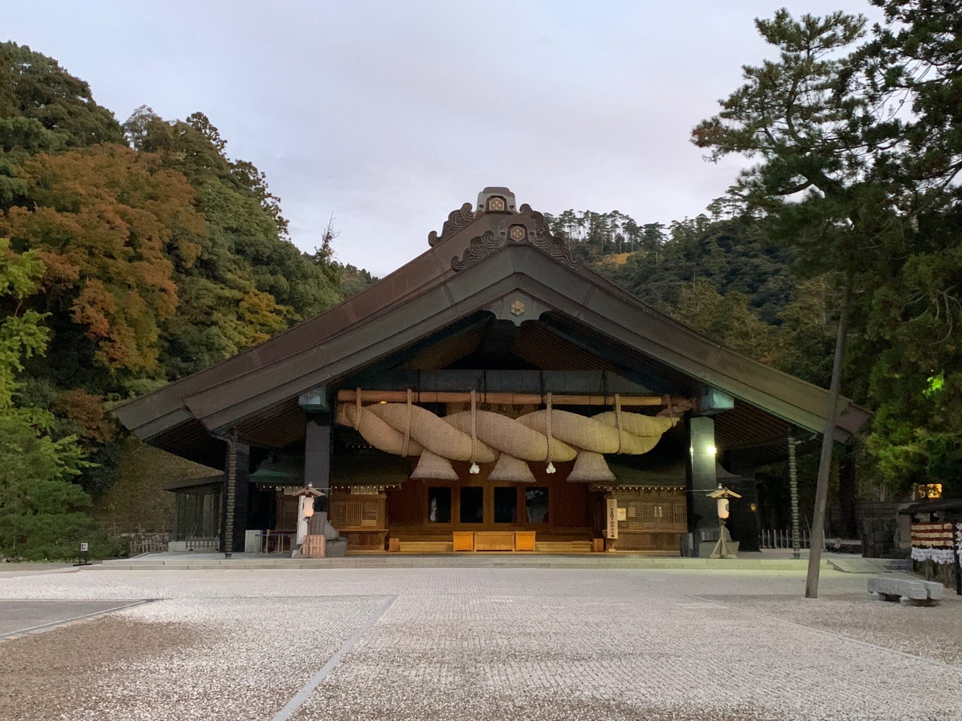 出雲大社の神楽殿
