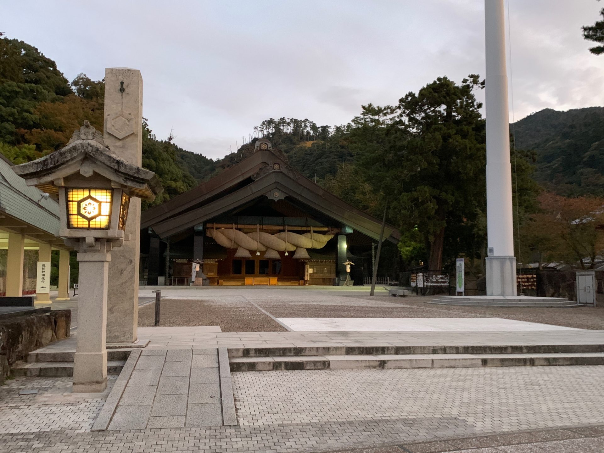 出雲大社の神楽殿