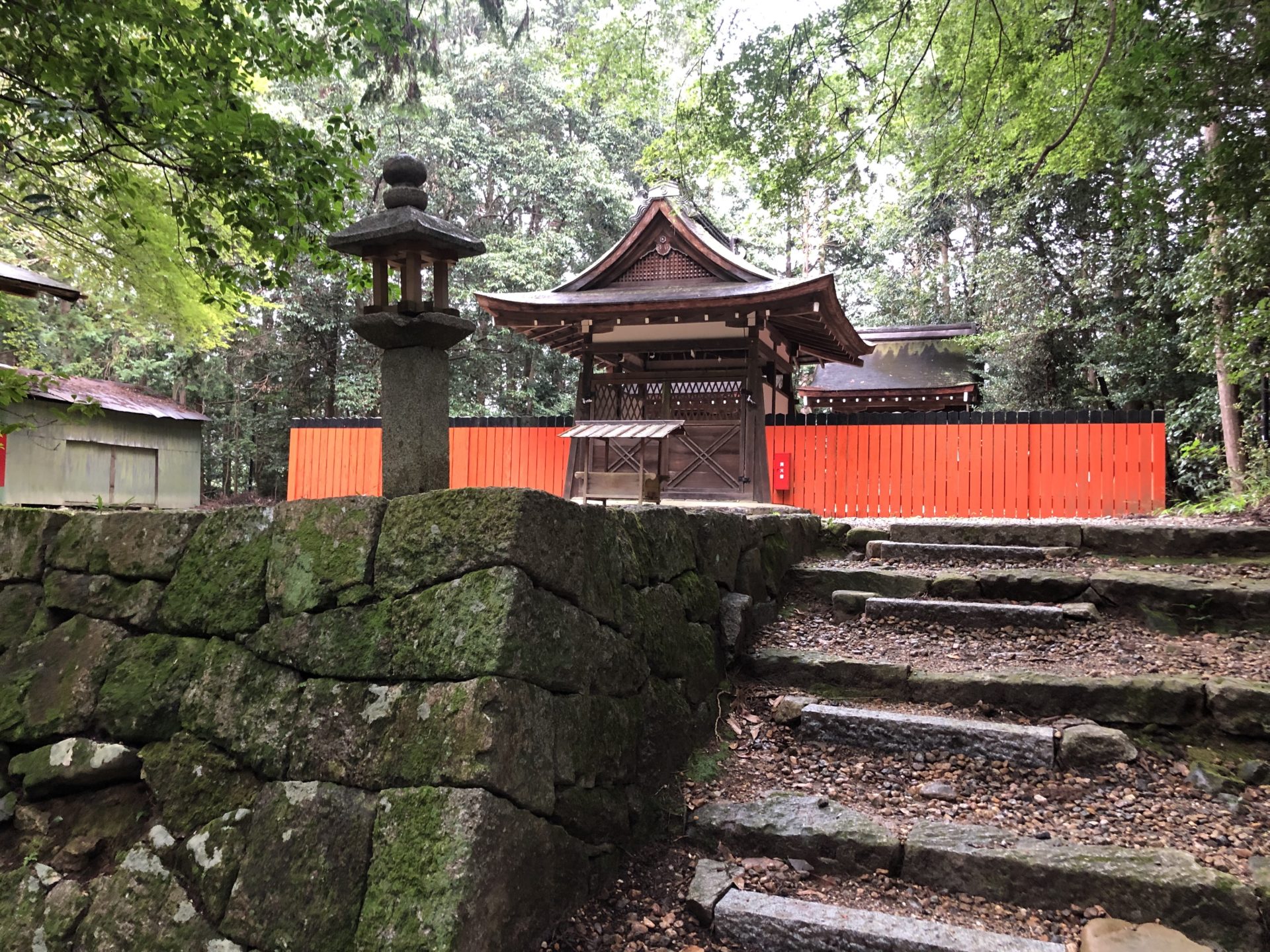 御蔭神社の拝殿